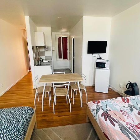 Studio Meuble Verdun - 3Eme Etage, Verdun Eksteriør bilde